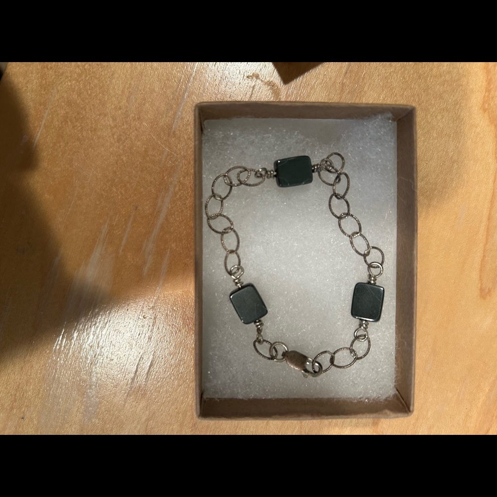 Unique Silver Chain Bracelet- brand new